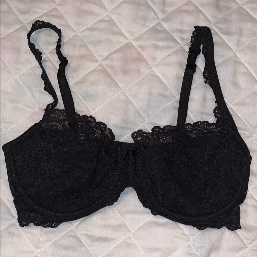 Victoria’s Secret Balconette Demi